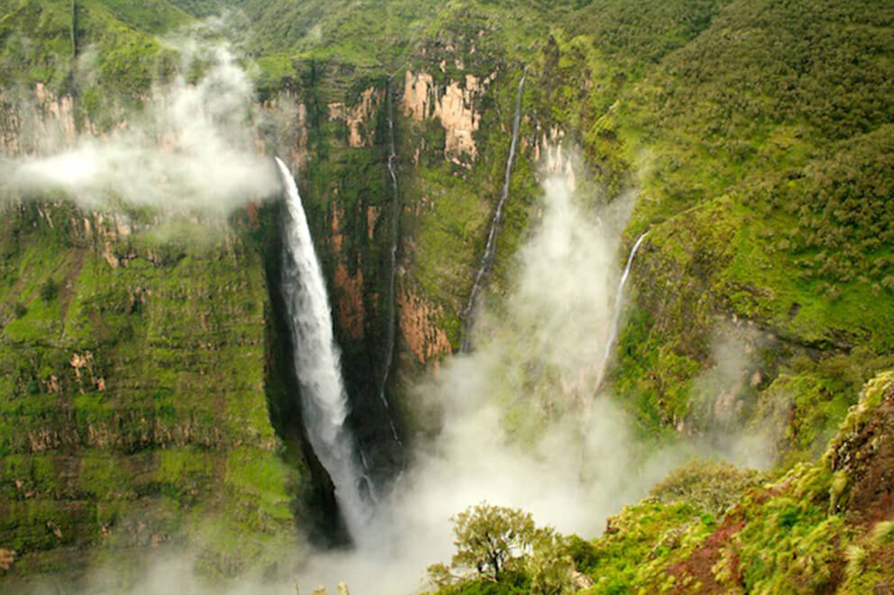 Jinbar Waterfall